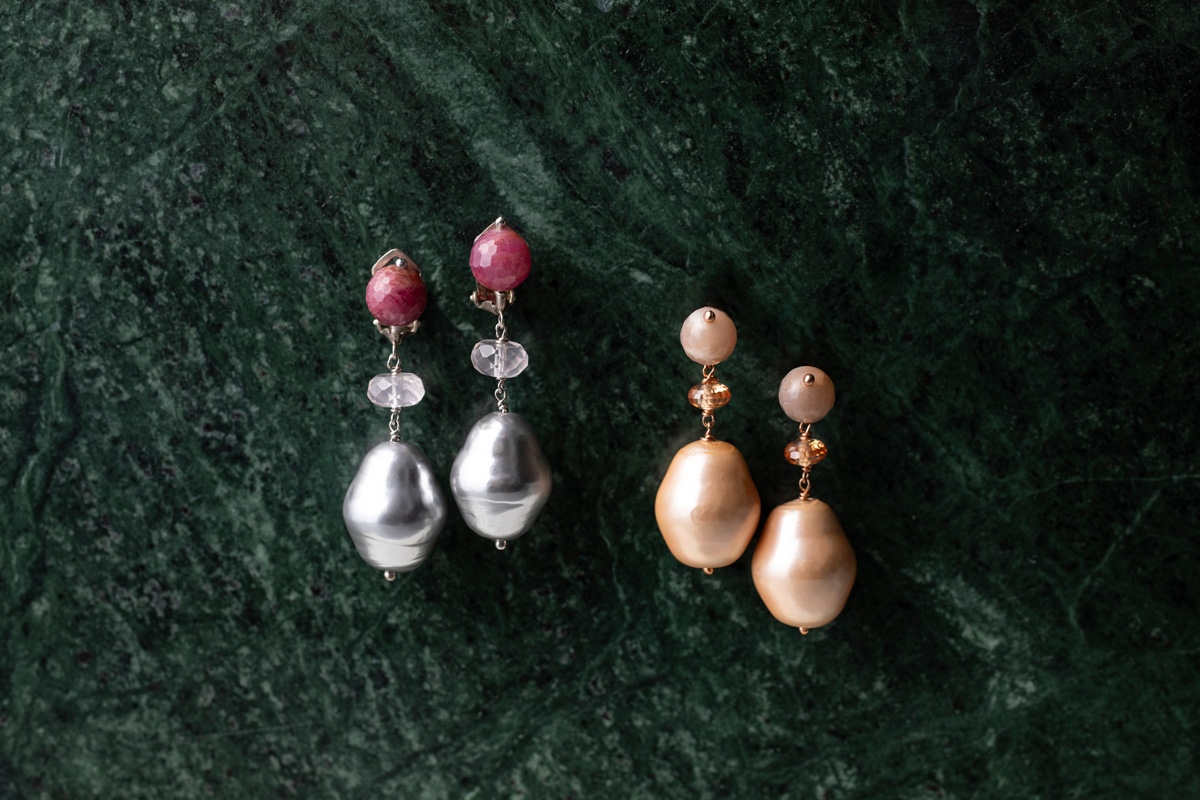 この秋シンプルな装いにプラスしたい！「ドナテラ・ペリーニ」の