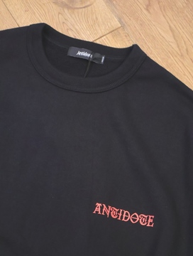 ANTIDOTE BUYERS CLUB 「Over Sized Logo Crew Neck Sweatshirt