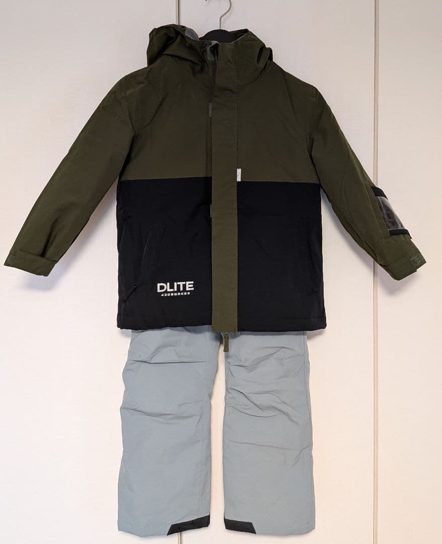 DLITE スノーボードウェア 子ども用 キッズ 上下セット 120cm Amazon.co.jp: [DLITE] ディライト スキーウェア スノーボードウェア