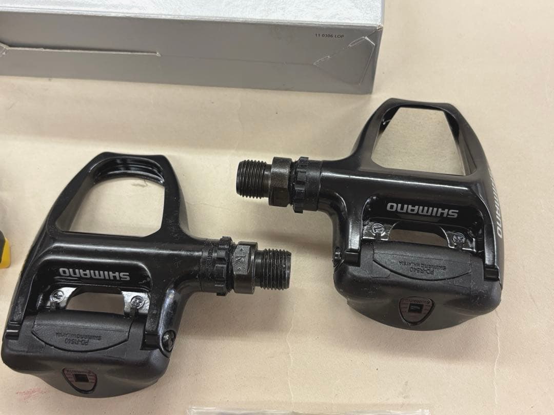 222【新品・未使用】シマノ ペダル PD-R540 新品クリート付き